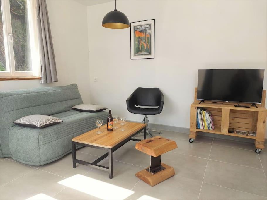 L'Aigrette Moderne, Ensoleille Et Bien Place Thury-Harcourt-le-Hom المظهر الخارجي الصورة